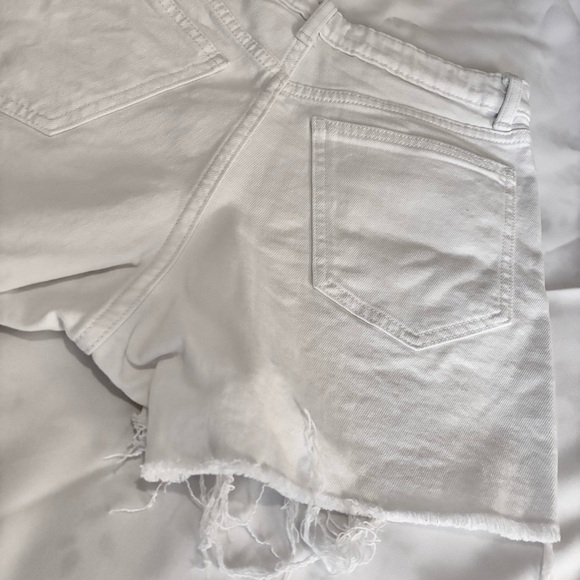 BP. High-Rise White Denim Cutoff Shorts— Size 28 - Picture 7 of 8